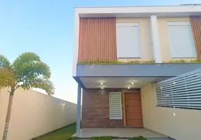 Foto 1 de Sobrado com 3 Quartos à venda, 170m² em Campeche, Florianópolis