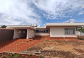 Foto 1 de Casa com 8 Quartos para alugar, 500m² em Caravelle, Londrina