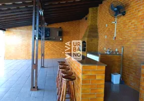 Foto 1 de Casa com 3 Quartos à venda, 237m² em Laranjal, Volta Redonda