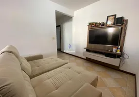 Foto 1 de Apartamento com 2 Quartos à venda, 78m² em Comerciario, Criciúma