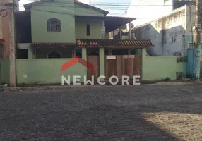 Foto 1 de Casa com 4 Quartos à venda, 190m² em Parque Sao Jorge, Rio das Ostras
