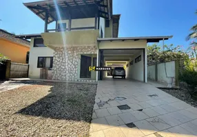 Foto 1 de Casa com 3 Quartos para alugar, 270m² em Guanabara, Joinville