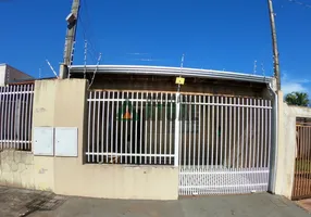 Foto 1 de Casa com 2 Quartos à venda, 73m² em Jardim São Tomas, Londrina