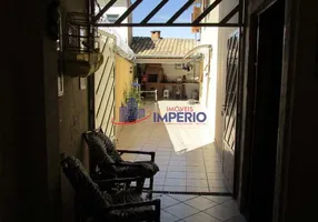 Foto 1 de Sobrado com 3 Quartos à venda, 209m² em Jardim City, Guarulhos