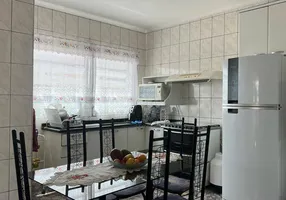 Foto 1 de Sobrado com 3 Quartos à venda, 299m² em Vila Renato, São Paulo