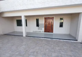 Foto 1 de Casa com 3 Quartos à venda, 175m² em Centro, Araruama