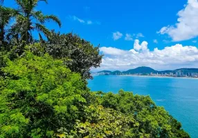 Foto 1 de Casa com 5 Quartos à venda, 360m² em Loteamento Joao Batista Juliao, Guarujá