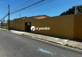 Foto 1 de Casa com 2 Quartos à venda, 148m² em Vila Peri, Fortaleza