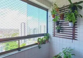 Foto 1 de Apartamento com 3 Quartos à venda, 80m² em Casa Amarela, Recife