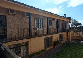 Foto 1 de Casa com 4 Quartos à venda, 160m² em Tristeza, Porto Alegre