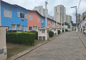 Foto 1 de Casa de Condomínio com 2 Quartos para alugar, 100m² em Vila Antônio, São Paulo