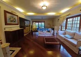 Foto 1 de Casa de Condomínio com 5 Quartos para venda ou aluguel, 320m² em Alphaville, Santana de Parnaíba