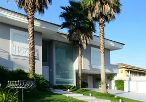 Foto 1 de Casa com 5 Quartos à venda, 418m² em Jardim Acapulco , Guarujá