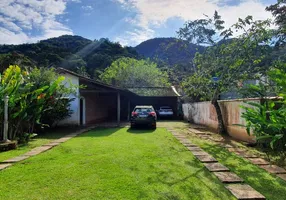 Foto 1 de Casa com 3 Quartos à venda, 200m² em Perequê-Mirim, Ubatuba