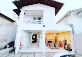 Foto 1 de Casa com 4 Quartos à venda, 130m² em Sapiranga, Fortaleza