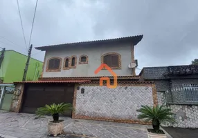 Foto 1 de Casa com 4 Quartos à venda, 220m² em Trindade, São Gonçalo