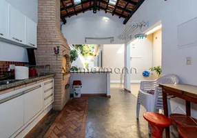 Foto 1 de Casa com 3 Quartos à venda, 165m² em Alto de Pinheiros, São Paulo