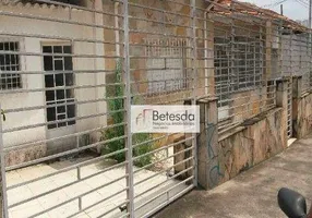 Foto 1 de Casa com 3 Quartos para venda ou aluguel, 200m² em Jardim Bonfiglioli, São Paulo