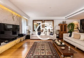 Foto 1 de Casa de Condomínio com 4 Quartos para venda ou aluguel, 459m² em Alto de Pinheiros, São Paulo
