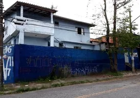 Foto 1 de Sobrado com 3 Quartos à venda, 267m² em Jardim Santo Andre, Santo André