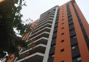 Foto 1 de Apartamento com 3 Quartos para venda ou aluguel, 108m² em Moema, São Paulo