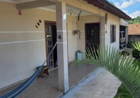 Foto 1 de Casa com 3 Quartos à venda, 200m² em Centro, Agudos do Sul