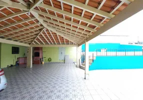Foto 1 de Casa com 5 Quartos para venda ou aluguel, 216m² em Vila Ligya, Guarujá