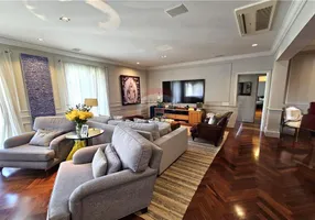 Foto 1 de Apartamento com 3 Quartos à venda, 270m² em Jardim Leonor, São Paulo