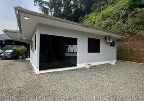 Foto 1 de Casa com 3 Quartos à venda, 123m² em Primeiro de Maio, Brusque