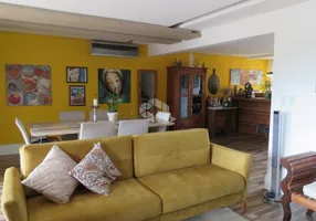 Foto 1 de Casa com 3 Quartos à venda, 405m² em Cristal, Porto Alegre
