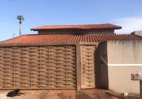 Foto 1 de Casa com 3 Quartos à venda, 200m² em , Ipiguá