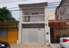 Foto 1 de Casa com 3 Quartos para alugar, 210m² em Centro, Fortaleza