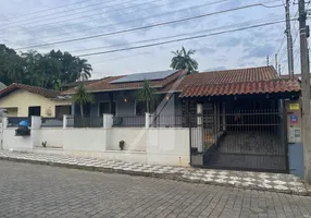 Foto 1 de Casa com 2 Quartos à venda, 261m² em Velha Central, Blumenau