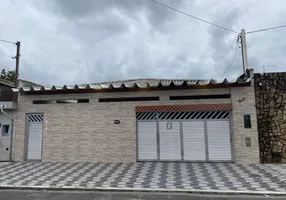 Foto 1 de Casa com 4 Quartos à venda, 120m² em Vila Antártica, Praia Grande