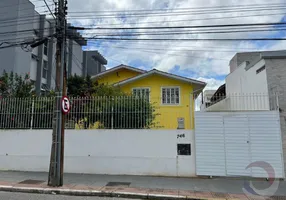 Foto 1 de Casa com 3 Quartos à venda, 169m² em Coqueiros, Florianópolis