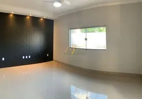 Foto 1 de Sobrado com 3 Quartos à venda, 240m² em Jardim São Marcos, São José do Rio Preto