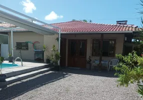 Foto 1 de Casa com 4 Quartos à venda, 168m² em Ingleses do Rio Vermelho, Florianópolis