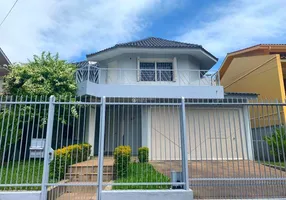 Foto 1 de Casa com 4 Quartos à venda, 354m² em Nossa Senhora de Lourdes, Santa Maria