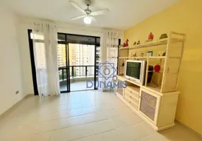 Foto 1 de Apartamento com 3 Quartos à venda, 110m² em Praia das Pitangueiras, Guarujá