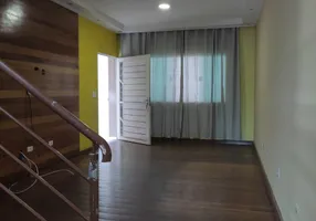 Foto 1 de Sobrado com 3 Quartos para alugar, 180m² em Jardim Sarah, São Paulo