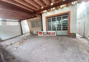 Foto 1 de Casa com 2 Quartos à venda, 232m² em Vila Romana, São Paulo