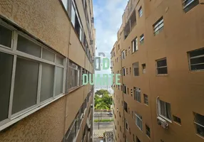 Foto 1 de Apartamento com 1 Quarto à venda, 53m² em Boqueirão, Santos