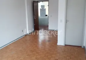 Foto 1 de Sala Comercial para alugar, 29m² em Centro, Porto Alegre