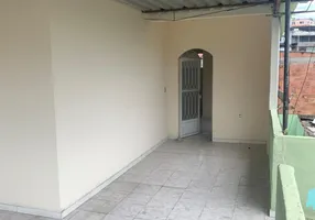 Foto 1 de Sobrado com 2 Quartos para alugar, 60m² em Brasilândia, São Gonçalo