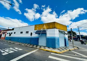 Foto 1 de Ponto Comercial para alugar, 200m² em Centro, Bragança Paulista