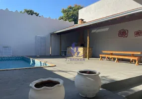 Foto 1 de Casa com 3 Quartos à venda, 168m² em Jardim Bela Vista, Bauru
