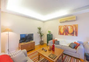 Foto 1 de Apartamento com 4 Quartos à venda, 155m² em Independência, Porto Alegre