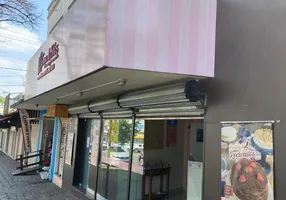 Foto 1 de Prédio Comercial com 5 Quartos à venda, 240m² em Cabral, Curitiba