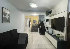 Foto 1 de Sobrado com 3 Quartos para alugar, 100m² em Santana, São Paulo