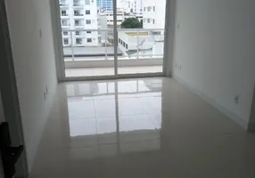 Foto 1 de Apartamento com 2 Quartos para venda ou aluguel, 71m² em Centro, Campos dos Goytacazes